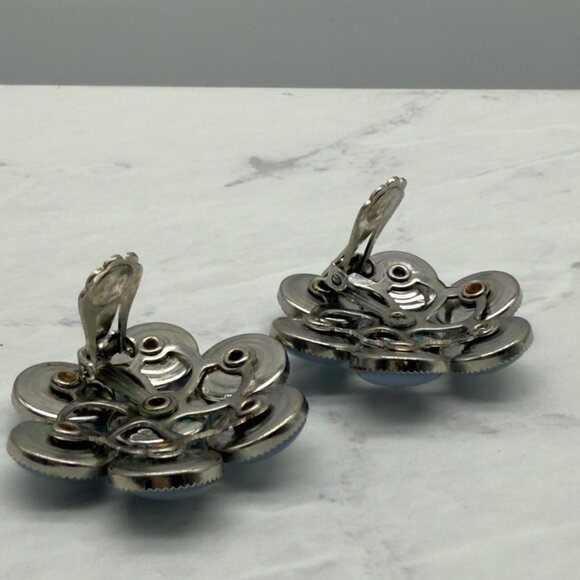 Vintage Moonstone Lucite Moonglow Clip-On Earrings Cluster Silver Tone NOTE - Picture 6 of 13